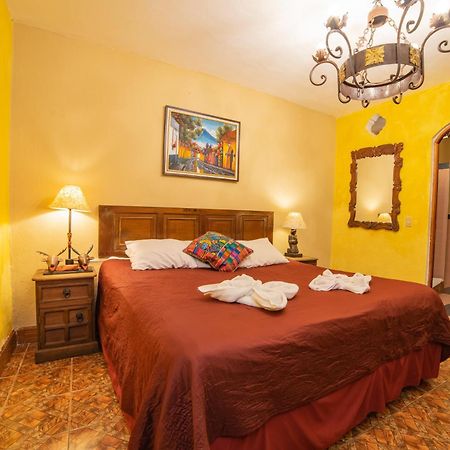 Hotel Gran Plaza Euromaya Antigua Exteriér fotografie