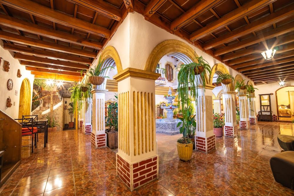 Hotel Gran Plaza Euromaya Antigua Exteriér fotografie